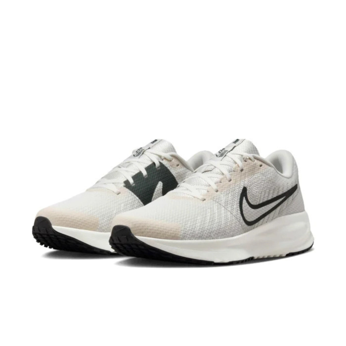Кросівки для бігу чоловічі Nike Run Defy Купити - ціна, доставка